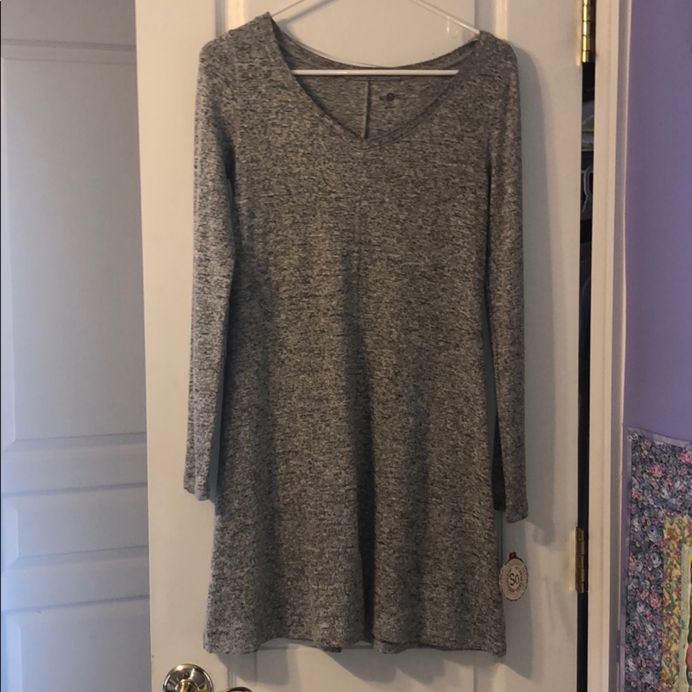 Juniors Long sleeve Knit Dress